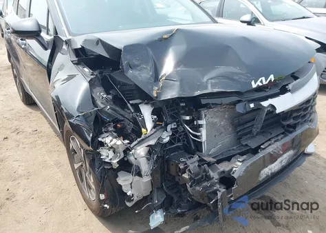 2023 Kia Sportage Hybrid Lx from USA, damaged, VIN KNDPUCAG0P7097413